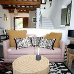 Villa Family Friendly Chic Italian With Pool